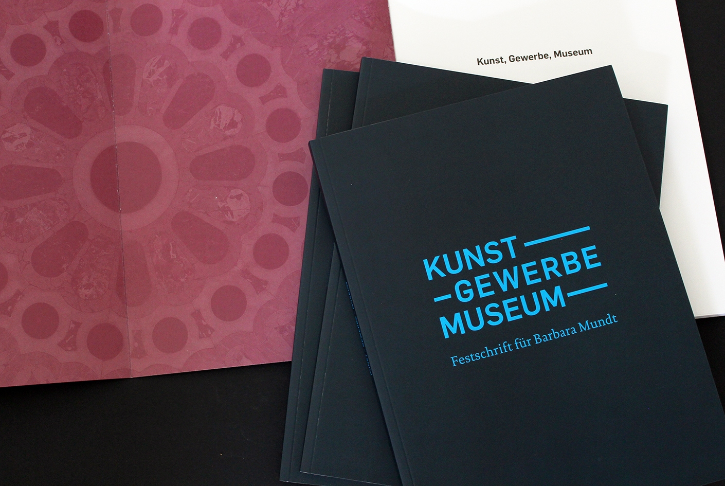 FESTSCHRIFT FÜR BARBARA MUNDT